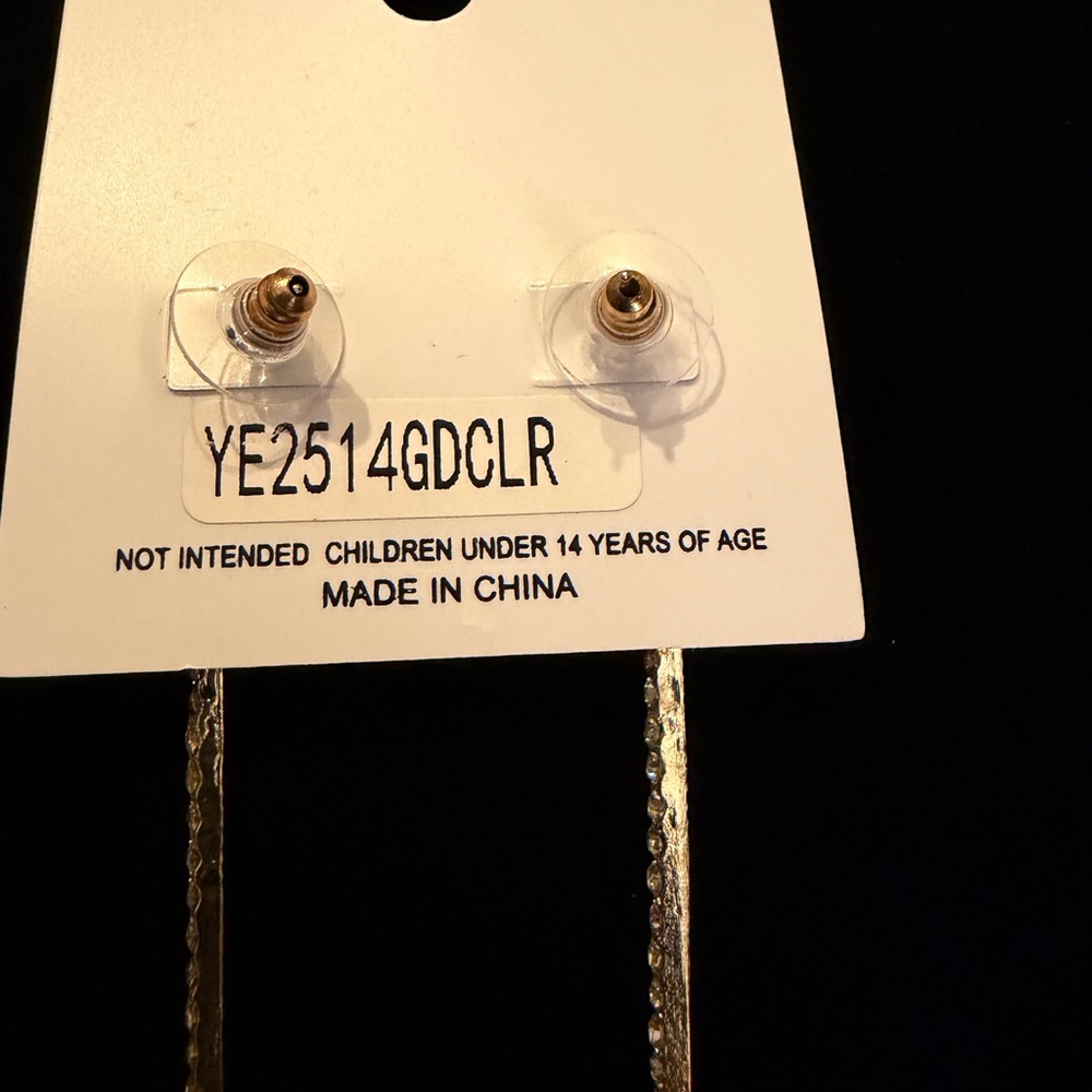 Vera New York Goldtone and rhinestone Long dangle post Earrings - Picture 4 of 6
